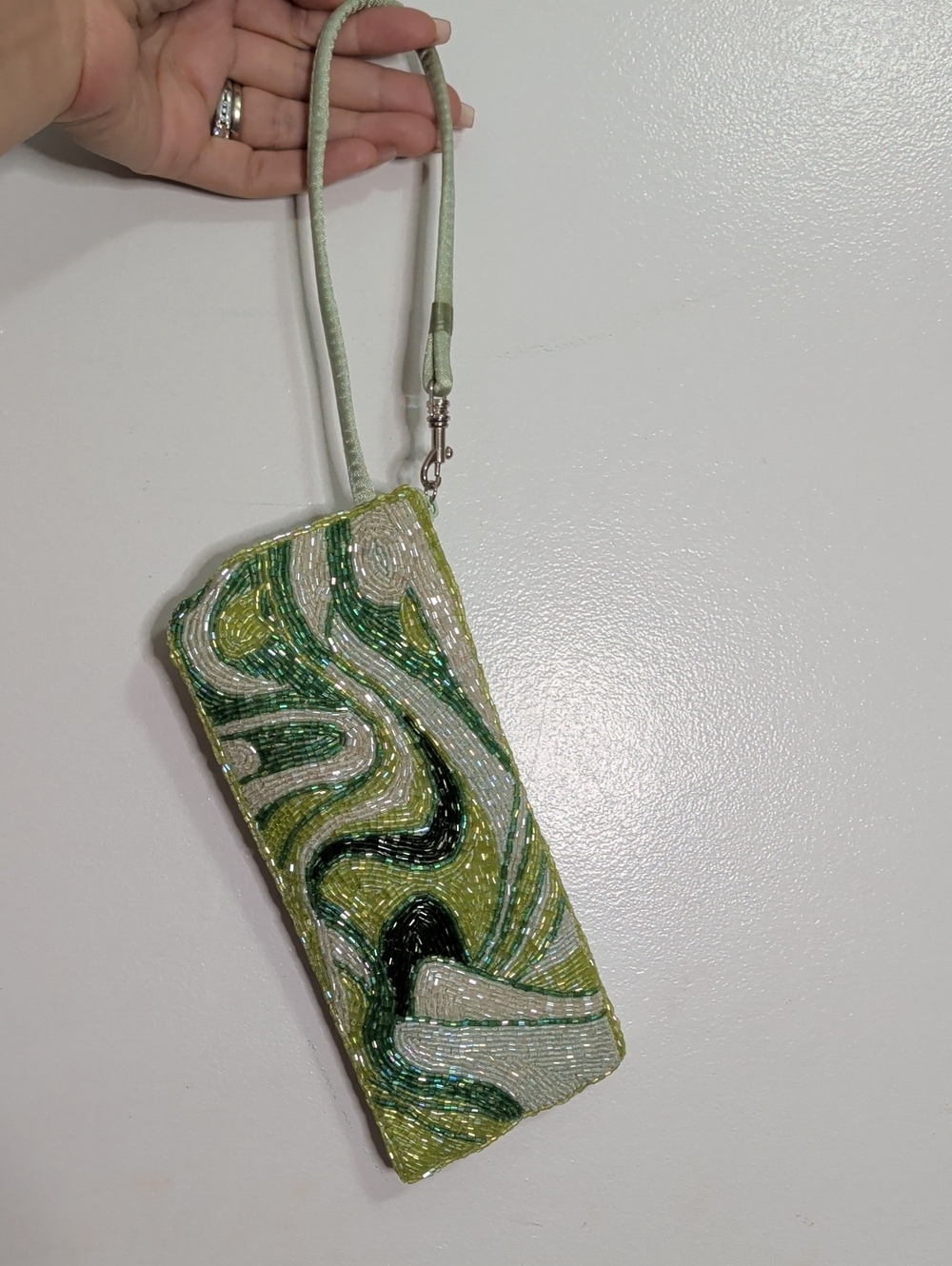 Vintage Liz Claiborne beaded wristlet